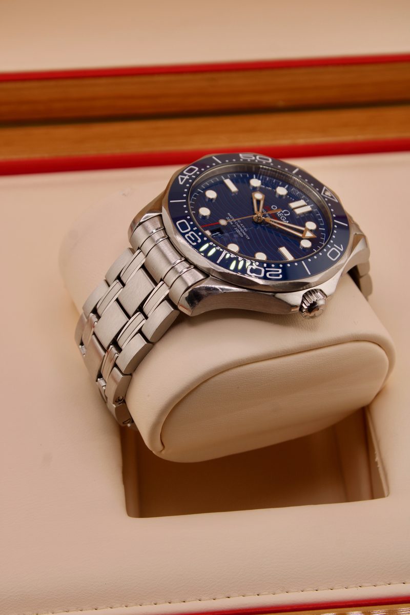 Omega Seamaster Professional 300M 210.30.42.20.03.001, photo 3 of 9