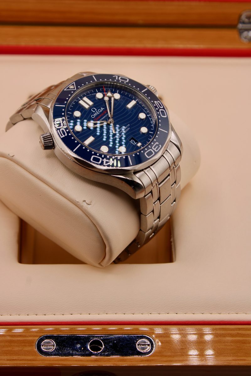Omega Seamaster Professional 300M 210.30.42.20.03.001, photo 4 of 9