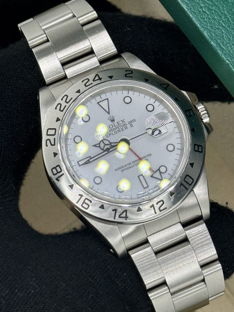 Rolex Explorer II 16570, photo 5 of 7