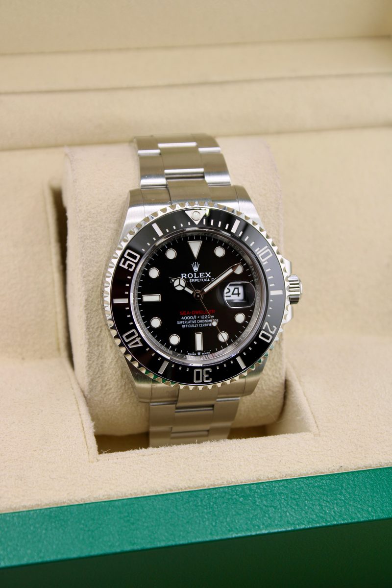 Rolex Sea-Dweller 126600, photo 2 of 7